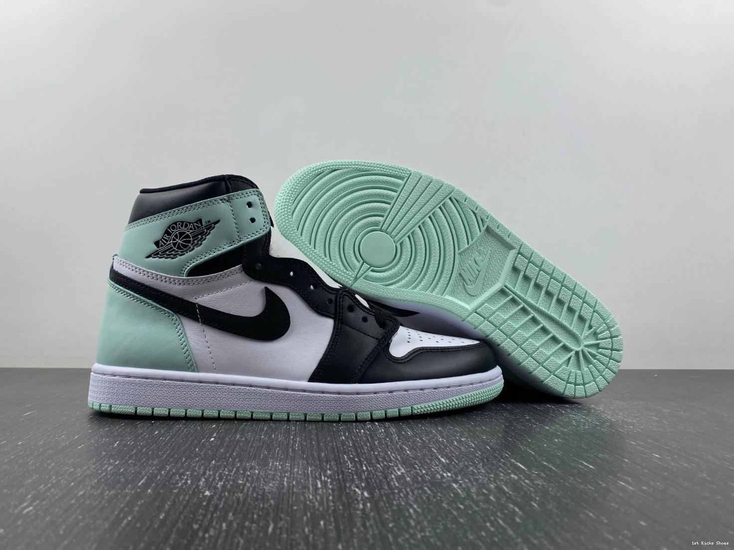 High Igloo Jordan 1 861428-100 Retro Air 1202